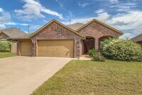 Building Photo - 15900 Cantera Creek Dr
