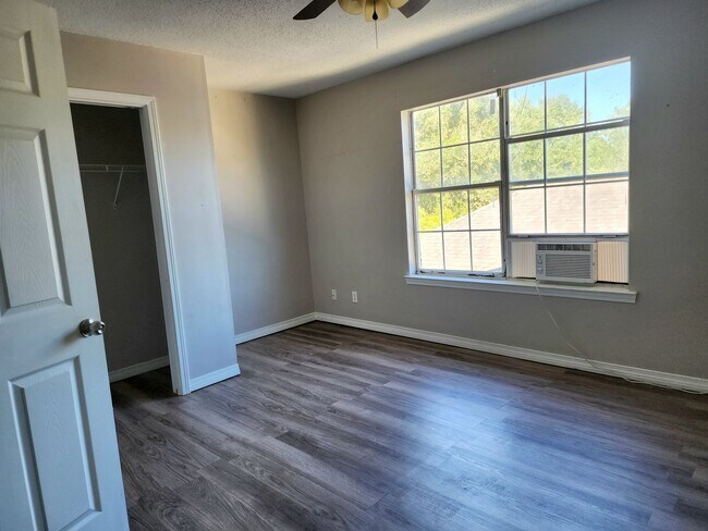 Building Photo - 3/3 available in Audubon Place in Foley