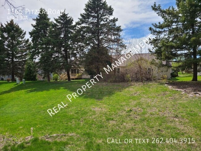 Building Photo - 1165 Pitzka Rd