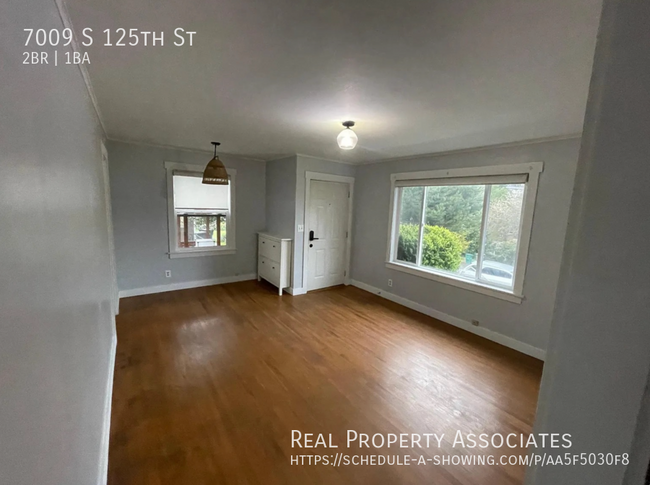 Building Photo - 7009 S 125th St