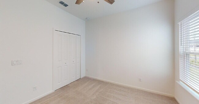 Building Photo - "Charming 3-Bed Oasis on Friendship Fountain Ave with 2 Full Baths and 1714 Sq Ft of Comfort!"
