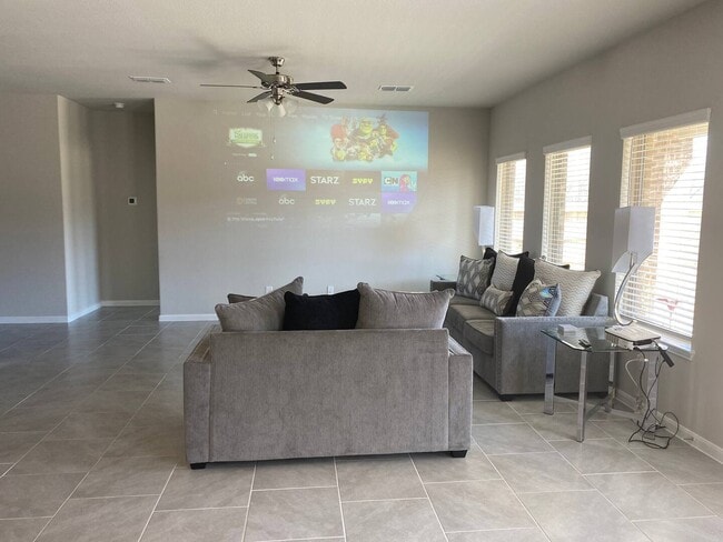 Building Photo - 1011 Bayou Meadow Dr