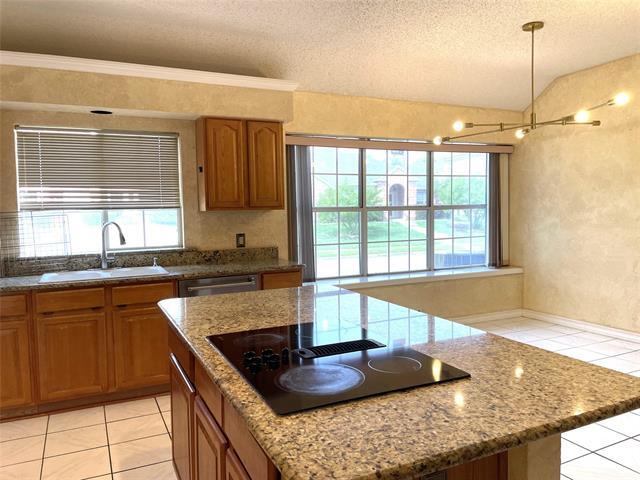 Building Photo - 1307 Edinboro Ln