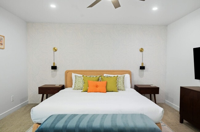 Building Photo - 11802 Hayden Rd