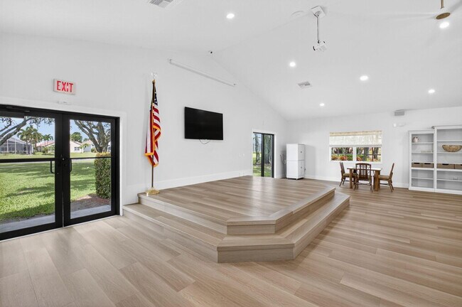 Building Photo - 7558 Ironbridge Cir