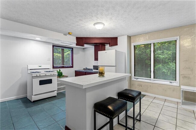 Building Photo - 5547 Circlestone Ln