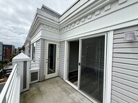 Building Photo - Uptown Condominiums - Lower Queen Anne