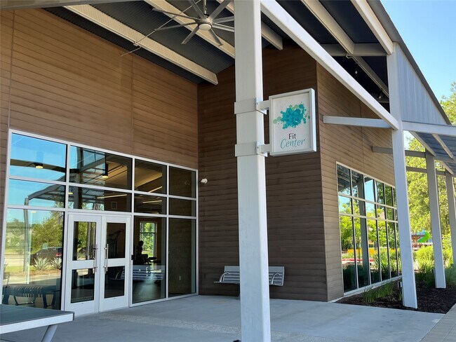 Building Photo - 17351 Grand Canyon Rd