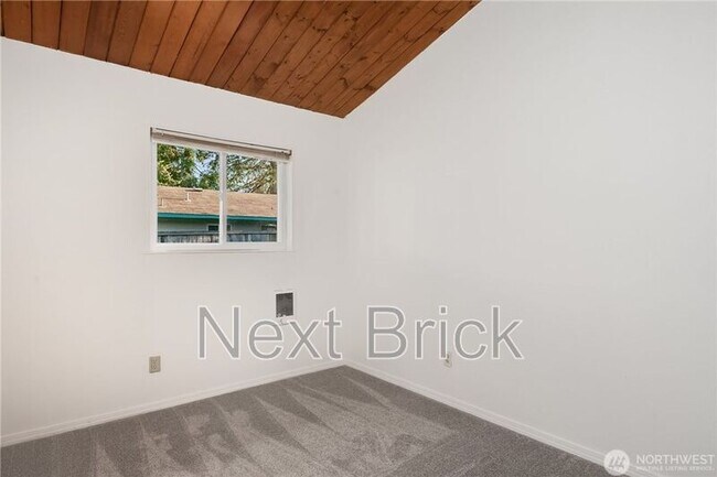 Building Photo - 20817 3rd Ave W