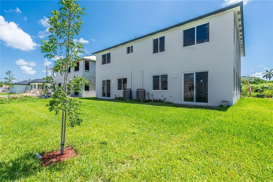 Building Photo - 22431 SW 125th Ave