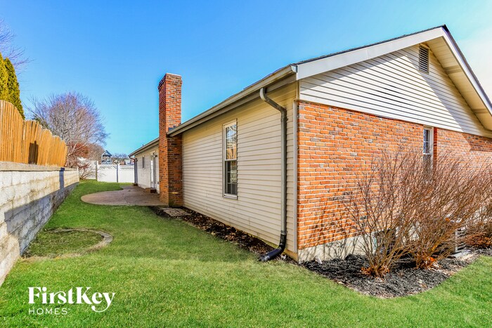 Building Photo - 4765 Bramble Berry Dr
