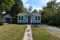 Building Photo - Charming Updated 2-Bedroom Home in Baton Rouge – Move-In Ready!