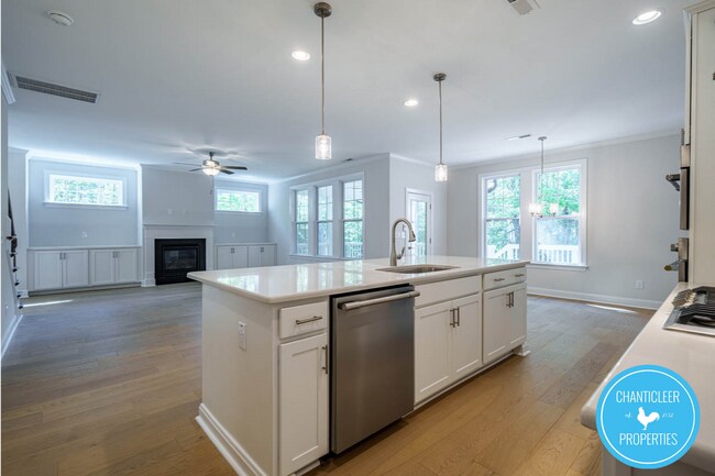 Building Photo - 53 Nuthatch