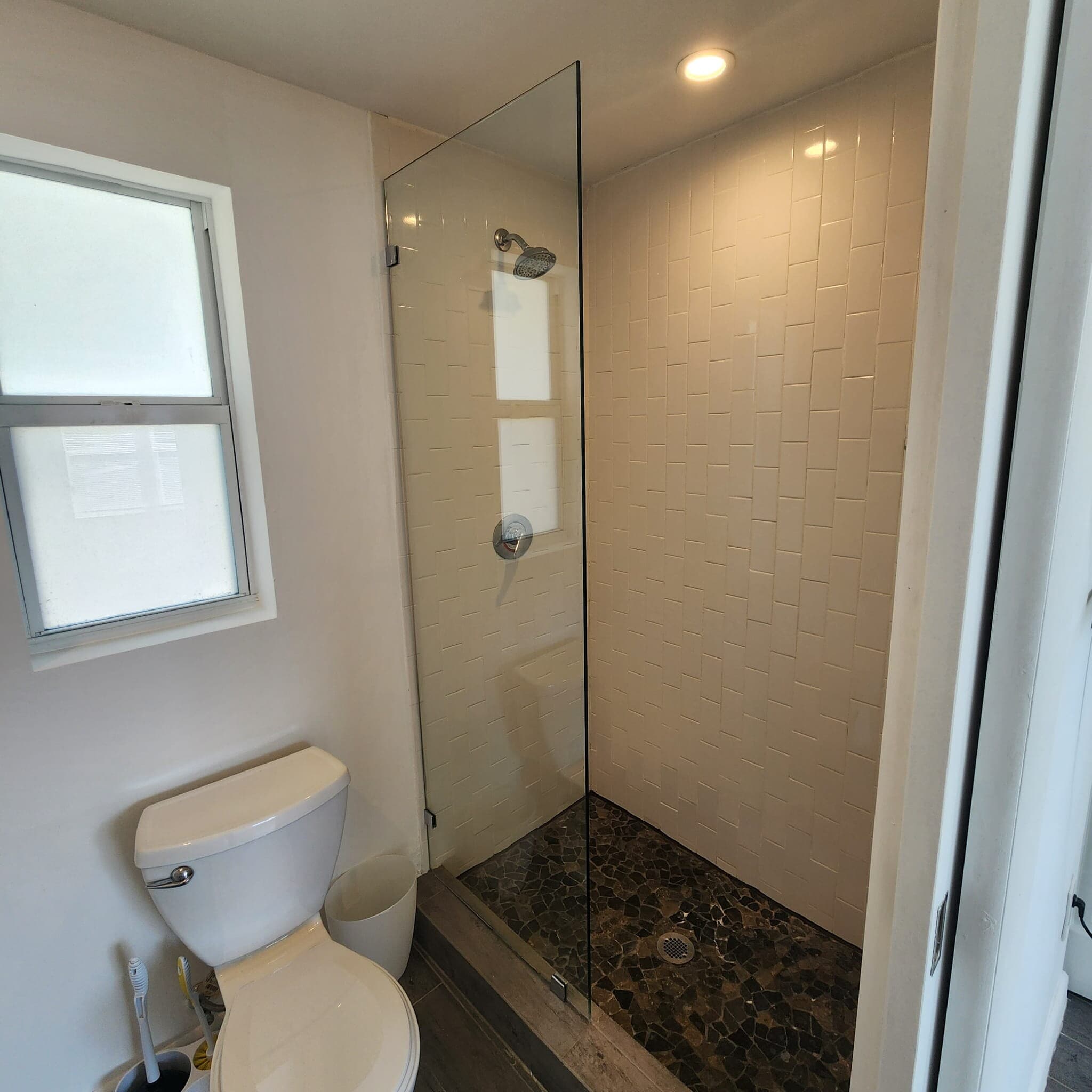 Building Photo - 14550 NE 2nd Ave