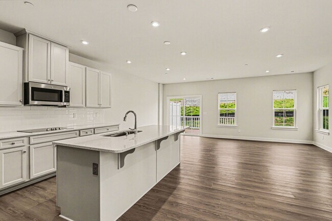 Building Photo - Townhome For Lease - Thompson's station