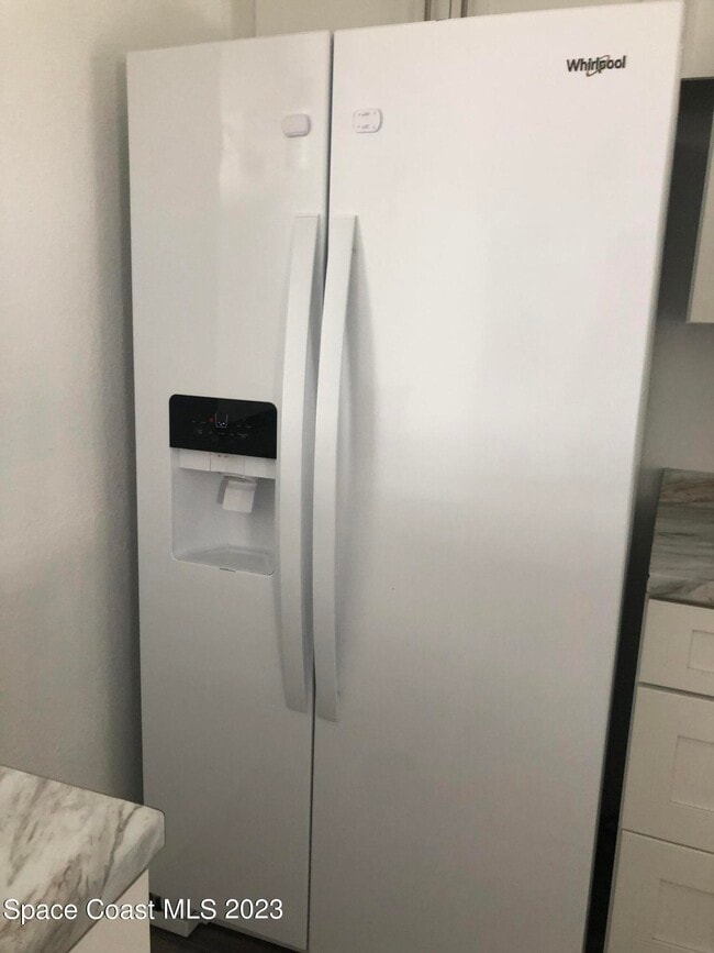 Building Photo - 522 Egret Cir