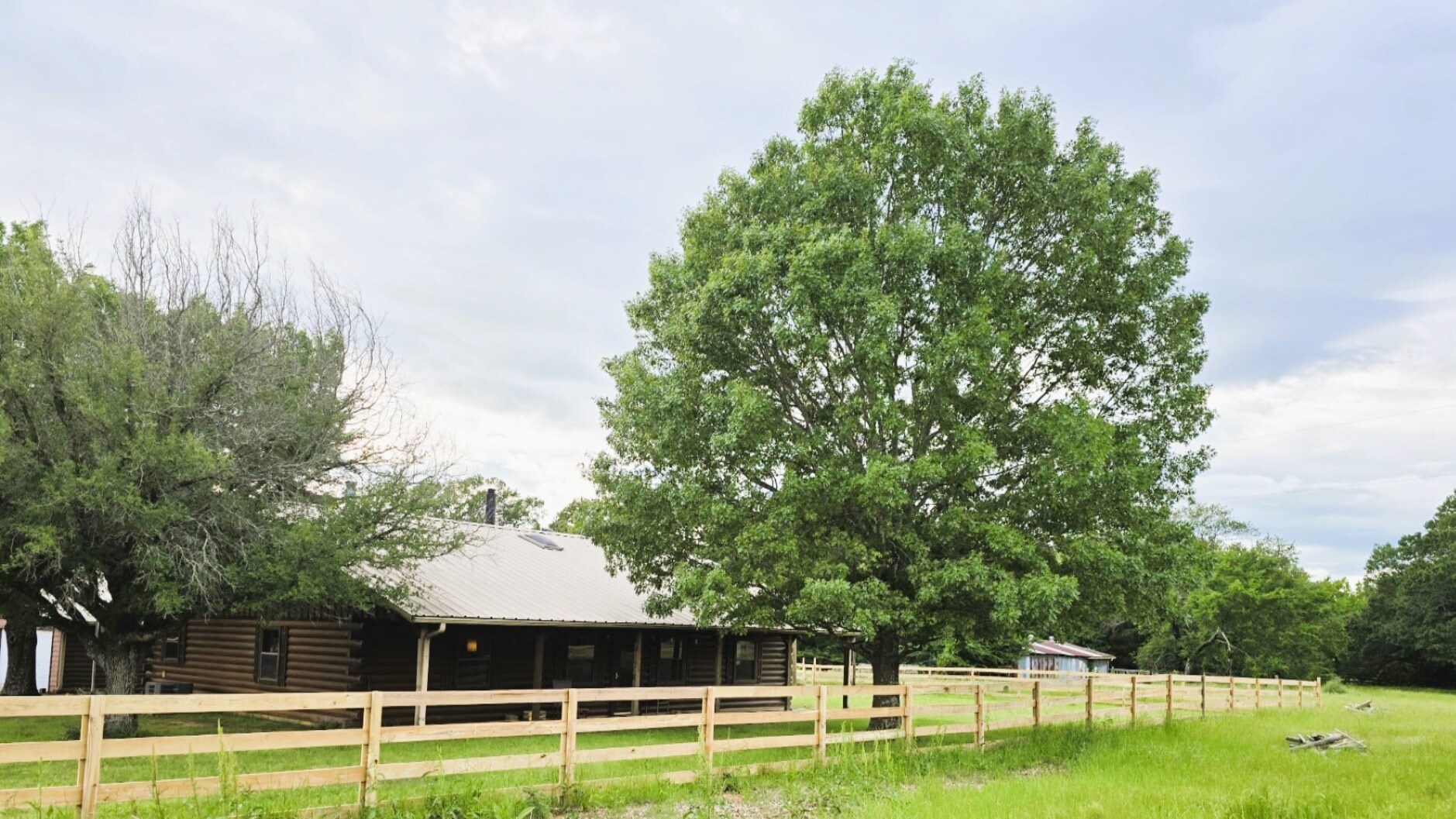 Building Photo - 2281 FM 2029