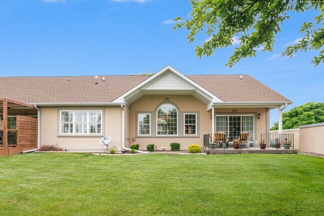 Building Photo - 2923 Rutherford Dr
