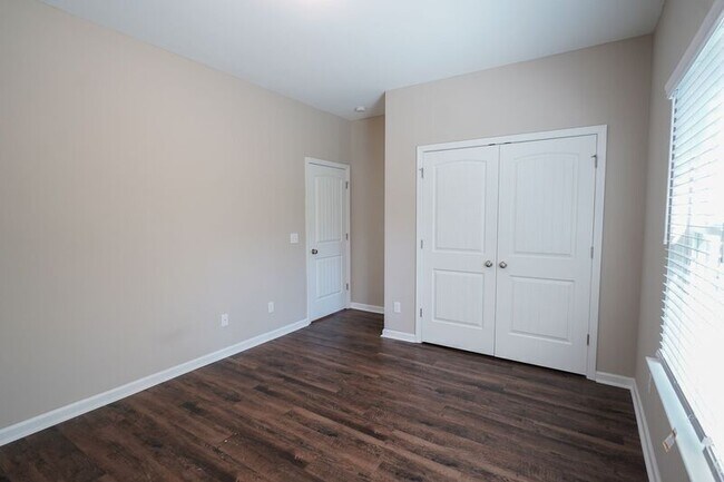 Building Photo - 112 Kennah Ct