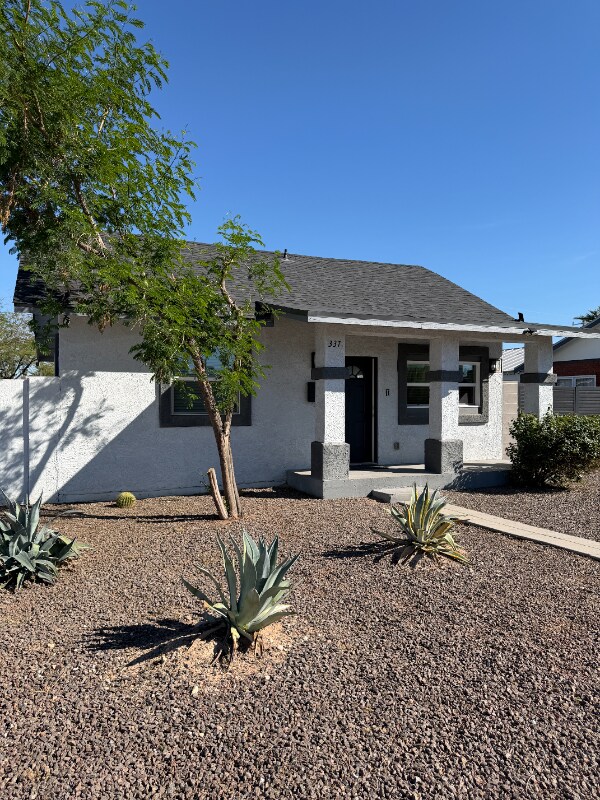 Building Photo - 337 N 13th St