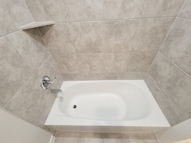 Building Photo - 2905 Terrace Grove Dr