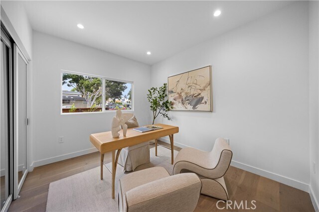 Building Photo - 2203 Pelham Ave