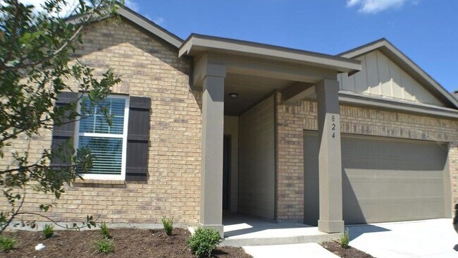 Building Photo - 824 Cedar Elm Dr