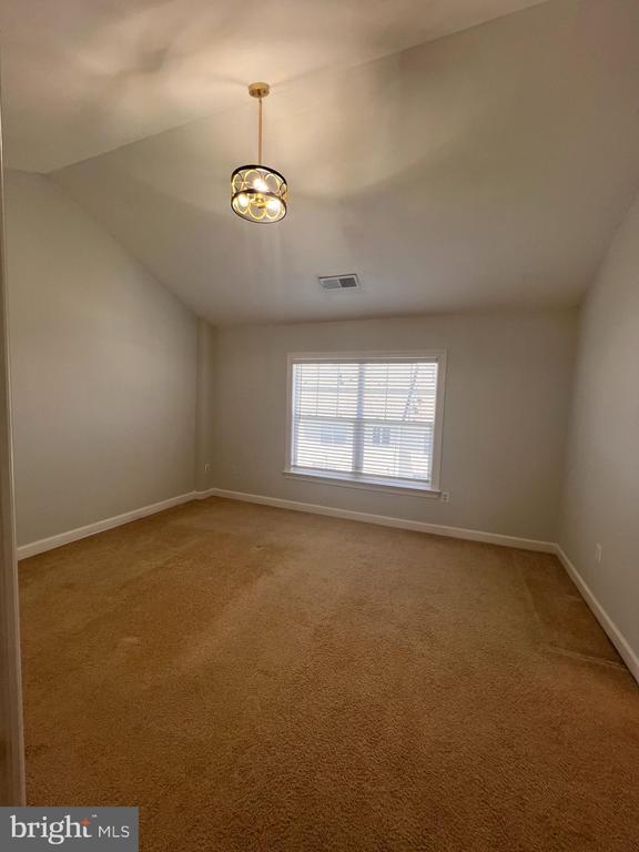 Building Photo - 8234 Glade Bank Dr