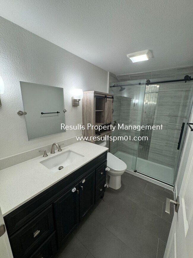 Building Photo - Coming Soon! 3 Bed 2 Bath Cottage Penryn