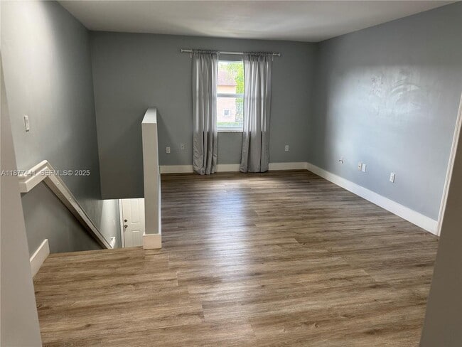 Building Photo - 15250 SW 80th St