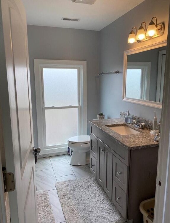 Building Photo - 412 Starkweather St