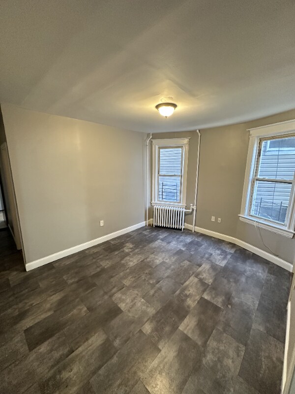 Building Photo - 147 Beech St