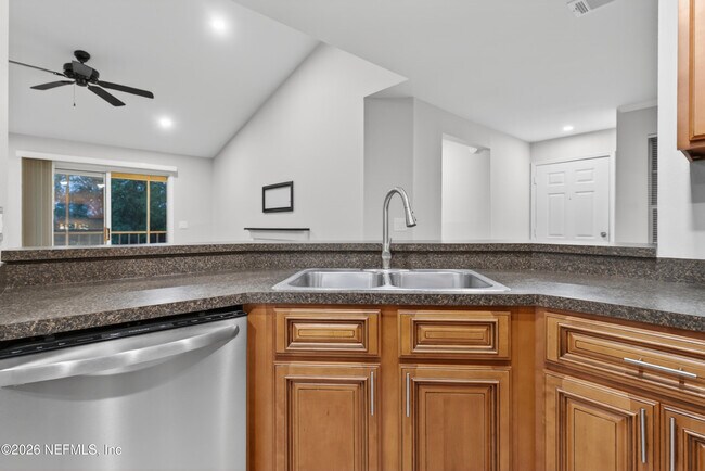 Building Photo - 100 Ironwood Dr