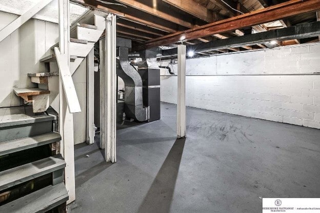 Building Photo - 7354 S 70th St