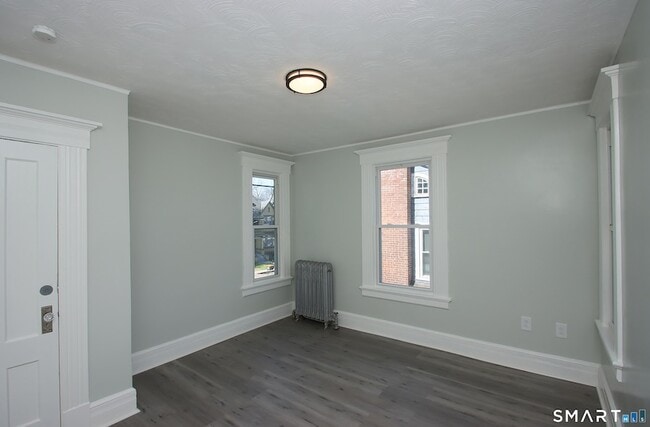 Building Photo - 75 Wilcox Ave