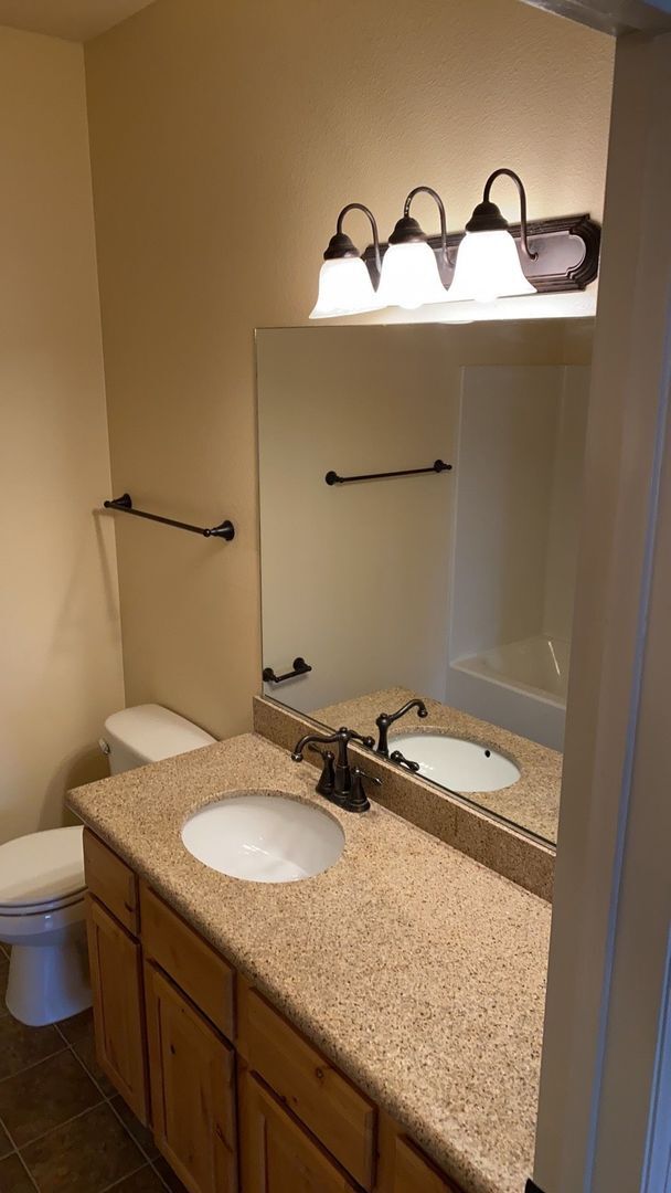 Building Photo - PHEASANT RUN CONDO (PR#24)