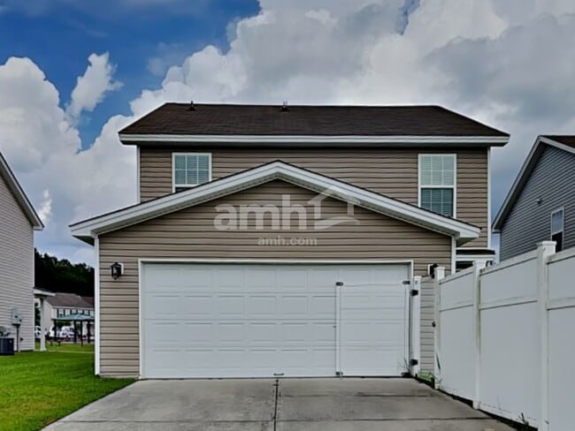 Building Photo - 3 Fiore Dr