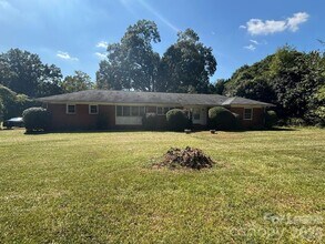 Building Photo - 6038 Preston Ln