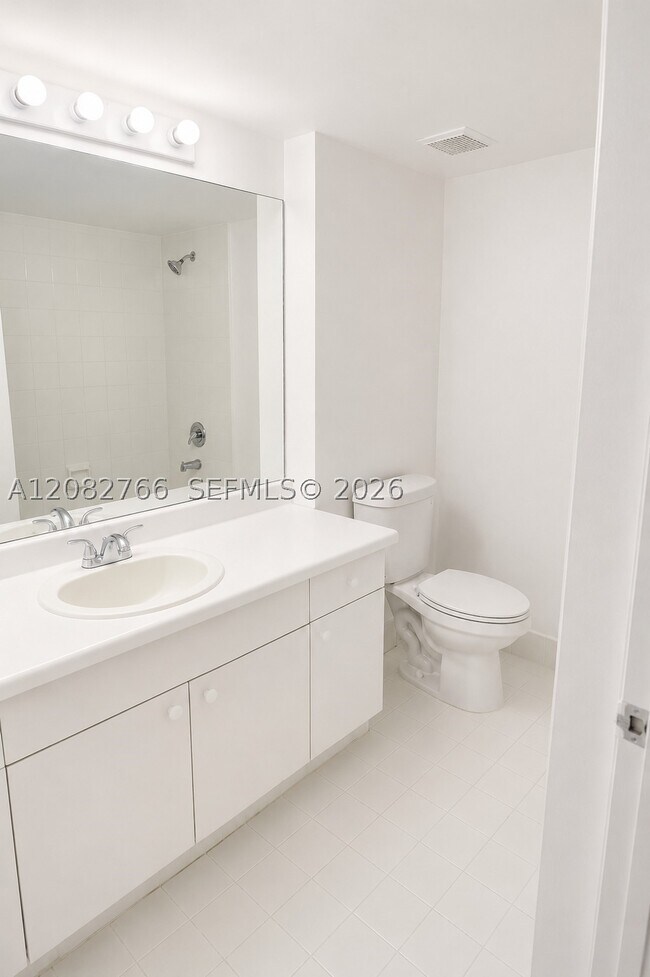 Building Photo - 2600 S University Dr