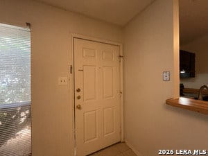 Building Photo - 8869 Meadow Trace St