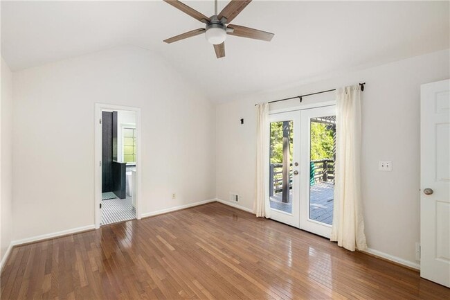 Building Photo - 3784 Market Crescent