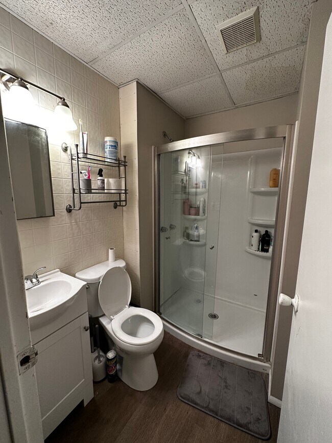 Building Photo - 286 N Bellefield Ave