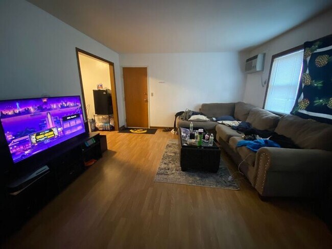 Building Photo - $1,300 | 2 Bedroom, 1 Bathroom Apartment | No Pets | Available for August 1st, 2026 Move In!