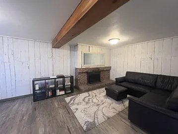 Building Photo - 7937 Chestnut Dr