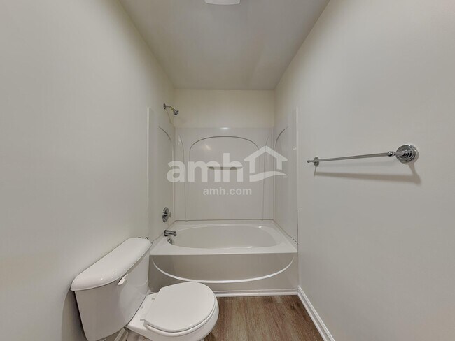 Building Photo - 4477 Westhill Pl