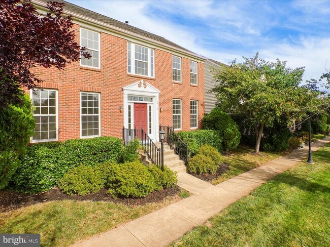 Building Photo - 6713 Selbourne Ln