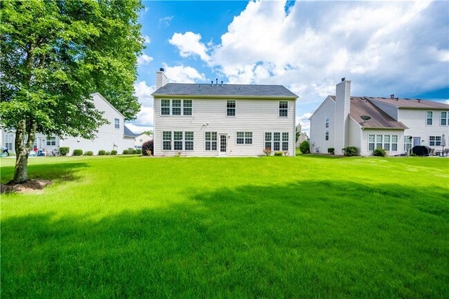 Building Photo - 8405 Friarbridge Dr