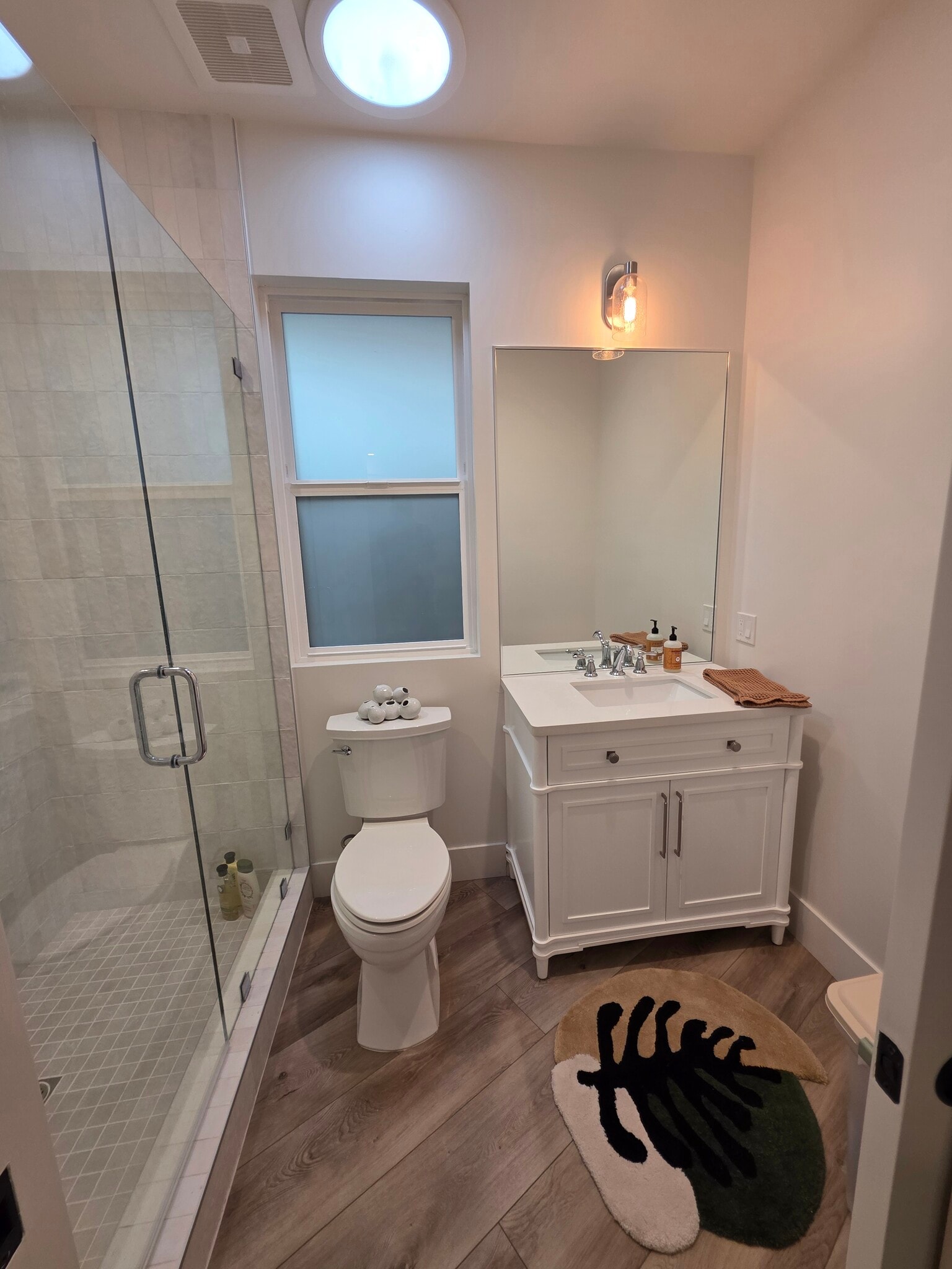 Building Photo - 2796 Dalenhurst Pl