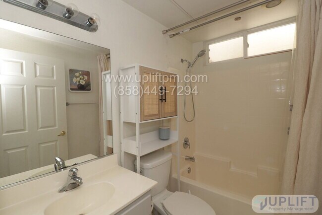 Building Photo - 545 Lands End Way