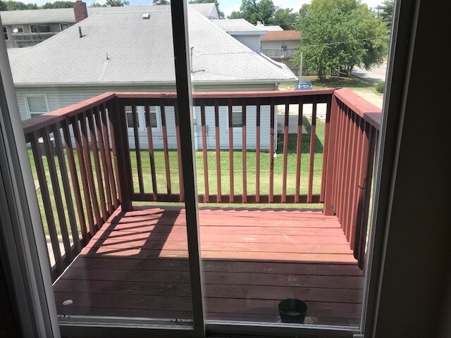 Building Photo - 510 S Poplar St